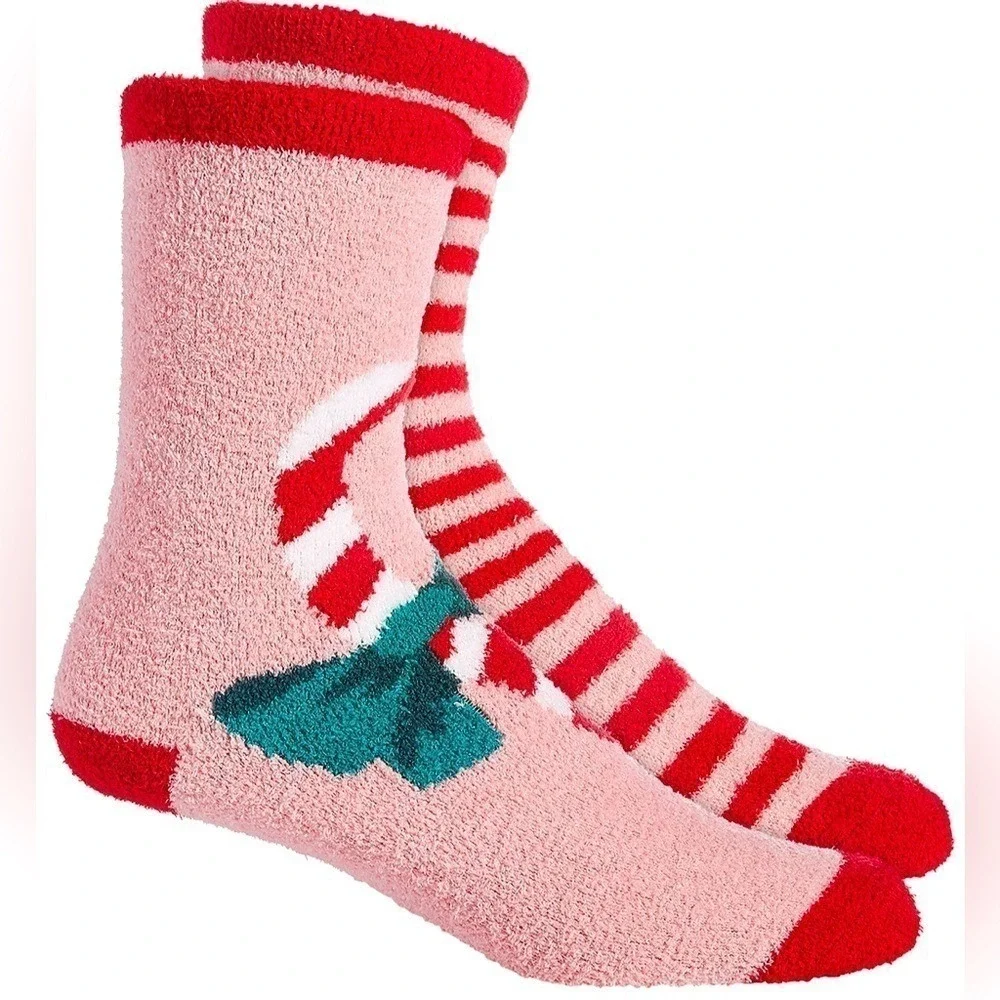 NWT 2 pair Women‎ Charter Club Christmas Soft Socks Candy Cane shoe 6-10